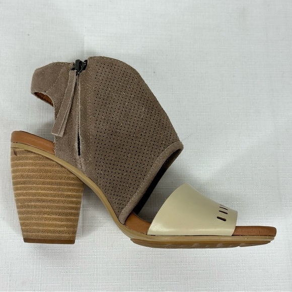 EMU Australia Sarabah size 7.5 Suede Leather Heel Sandals - Picture 13 of 16